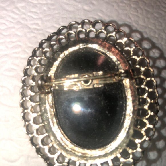 Vintage VICTORIAN Lady‎ Woman Cameo BROOCH Pin Granny Core - Picture 6 of 8